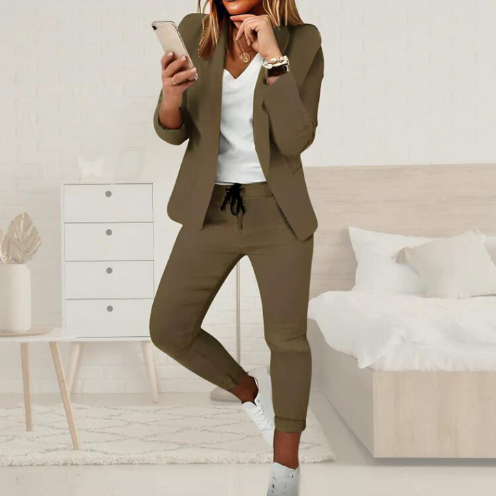 Claudia | Comfortable Casual Suit