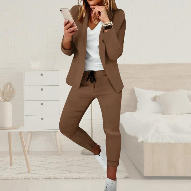 Claudia | Comfortable Casual Suit