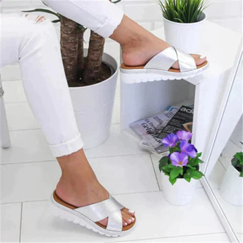 CloudWalk Luxe | The Trendsetting Ortho-Sandals