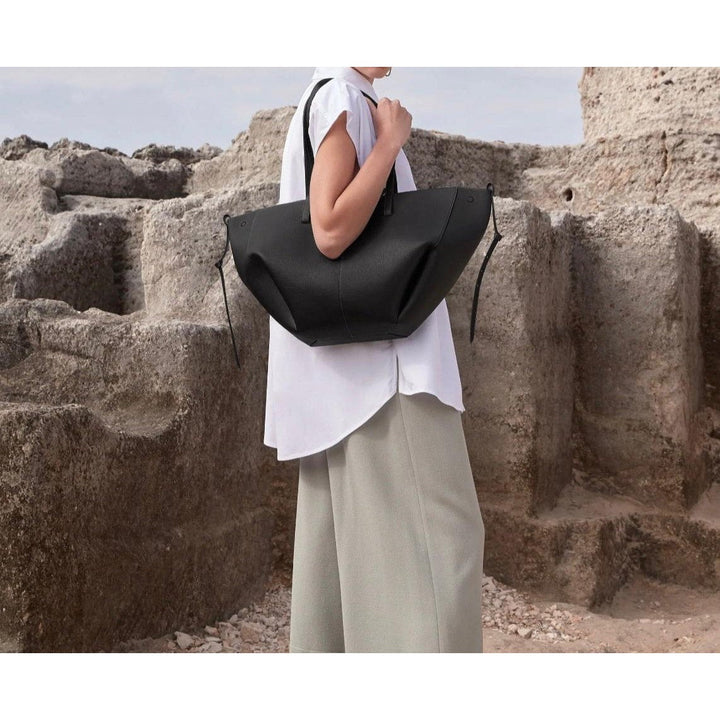Araceli | Large Capacity Shoulder Bag