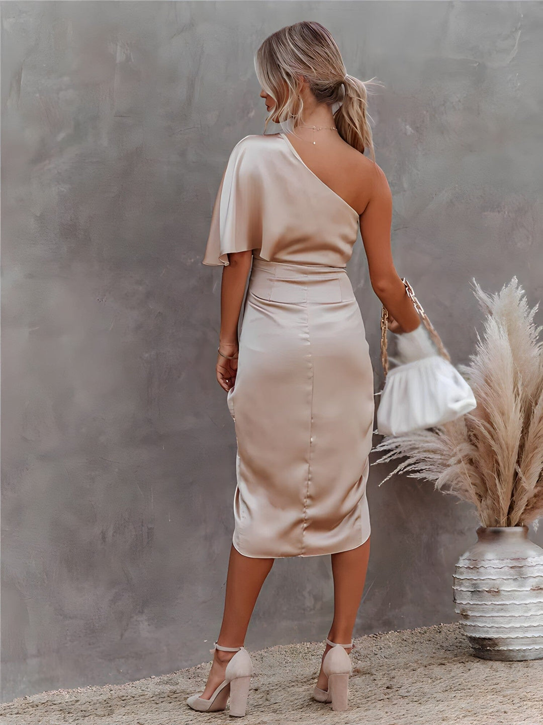 Nimue™ - Elegant Silk Dress