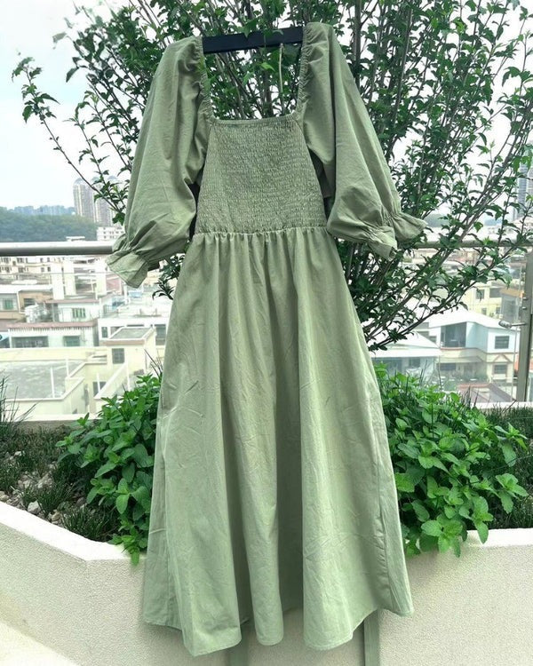 Bente | French Dress with Folded Sleeves